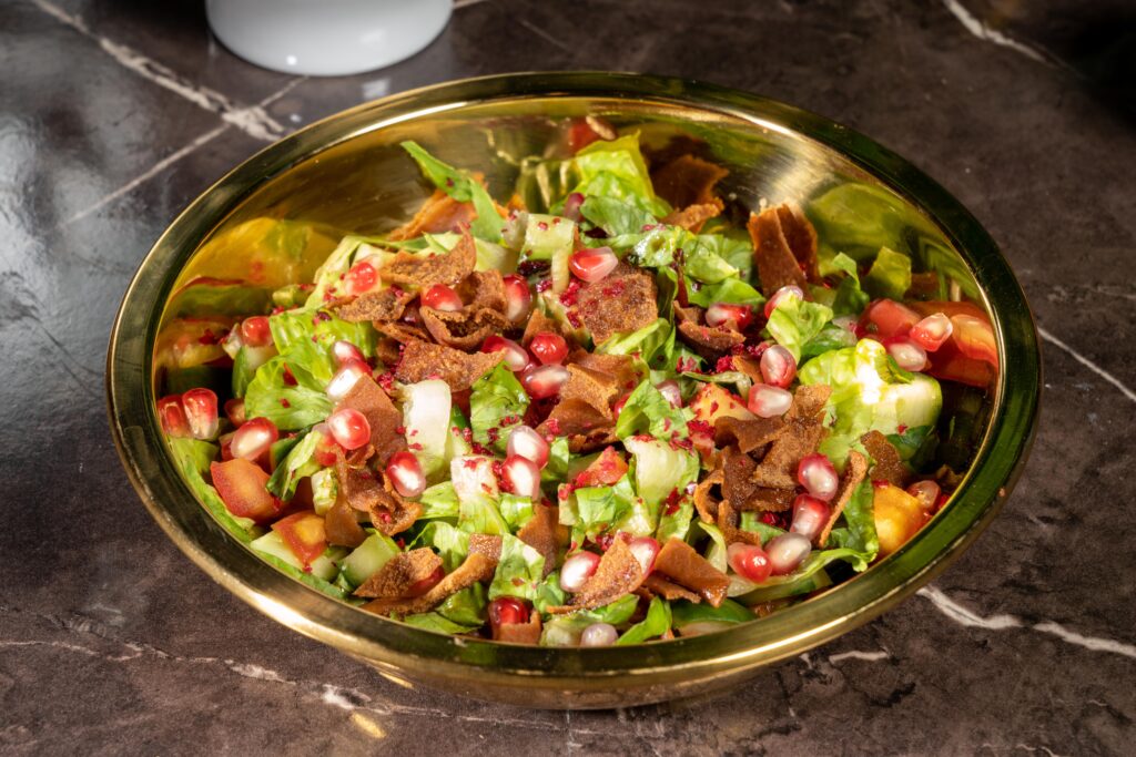 الفتوش الدايت: كيف تستمتع به بدون خبز مقلي (وبدائل صحية ومقرمشة) cprtbtnuucs3 tmkfgf8ee1qe9uvgx3aglhtqri366qqgjw7je 98legmzwov yt99jzi8yzpolzezowhd7bx bmjww8cqsvftoxv23qo0c